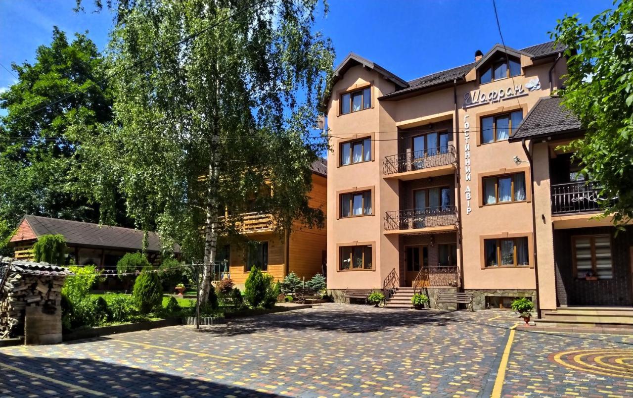 Guest House Shafran Jaremtje Exteriör bild